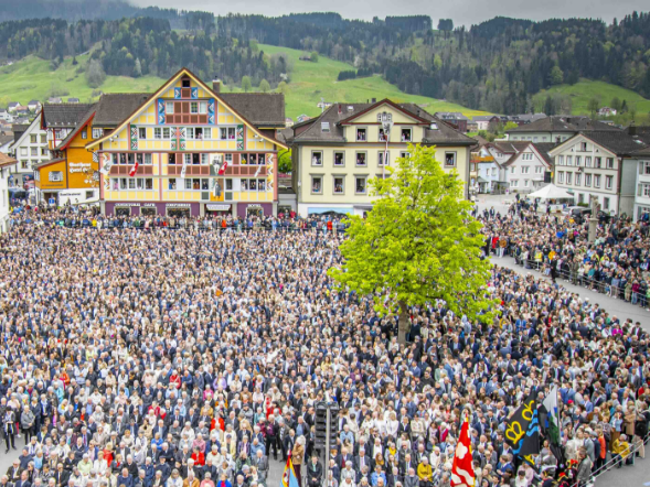 Titelbild: Forum für Universität und Gesellschaft